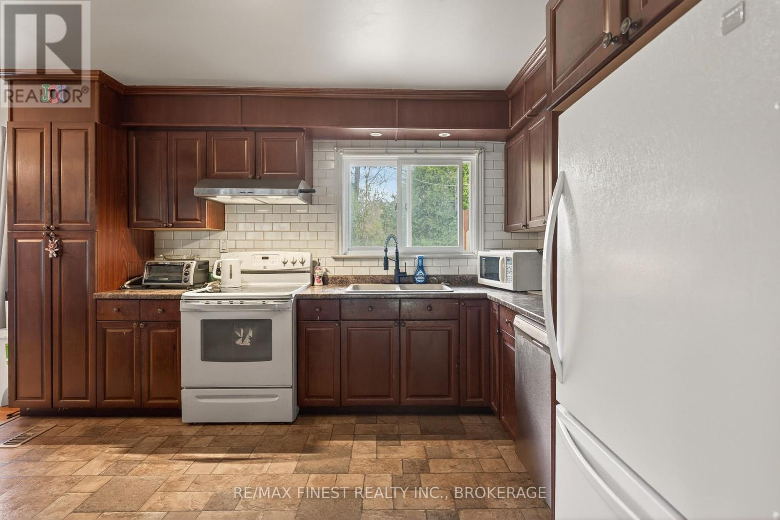 706 High Gate Park Drive, Kingston, Ontario  K7M 5Z9 - Photo 12 - X13102138