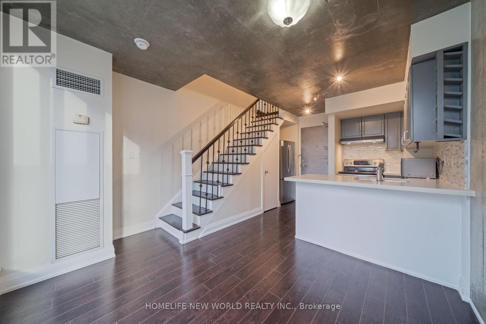 1020 - 1029 King Street W, Toronto, Ontario  M6K 1J7 - Photo 4 - C13105310