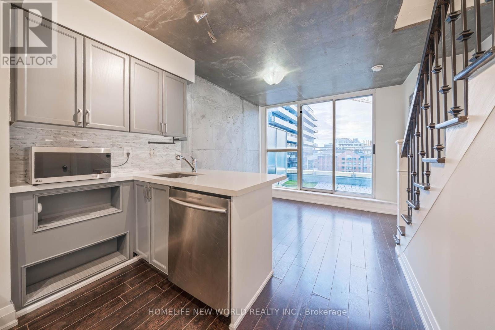 1020 - 1029 King Street W, Toronto, Ontario  M6K 1J7 - Photo 8 - C13105310