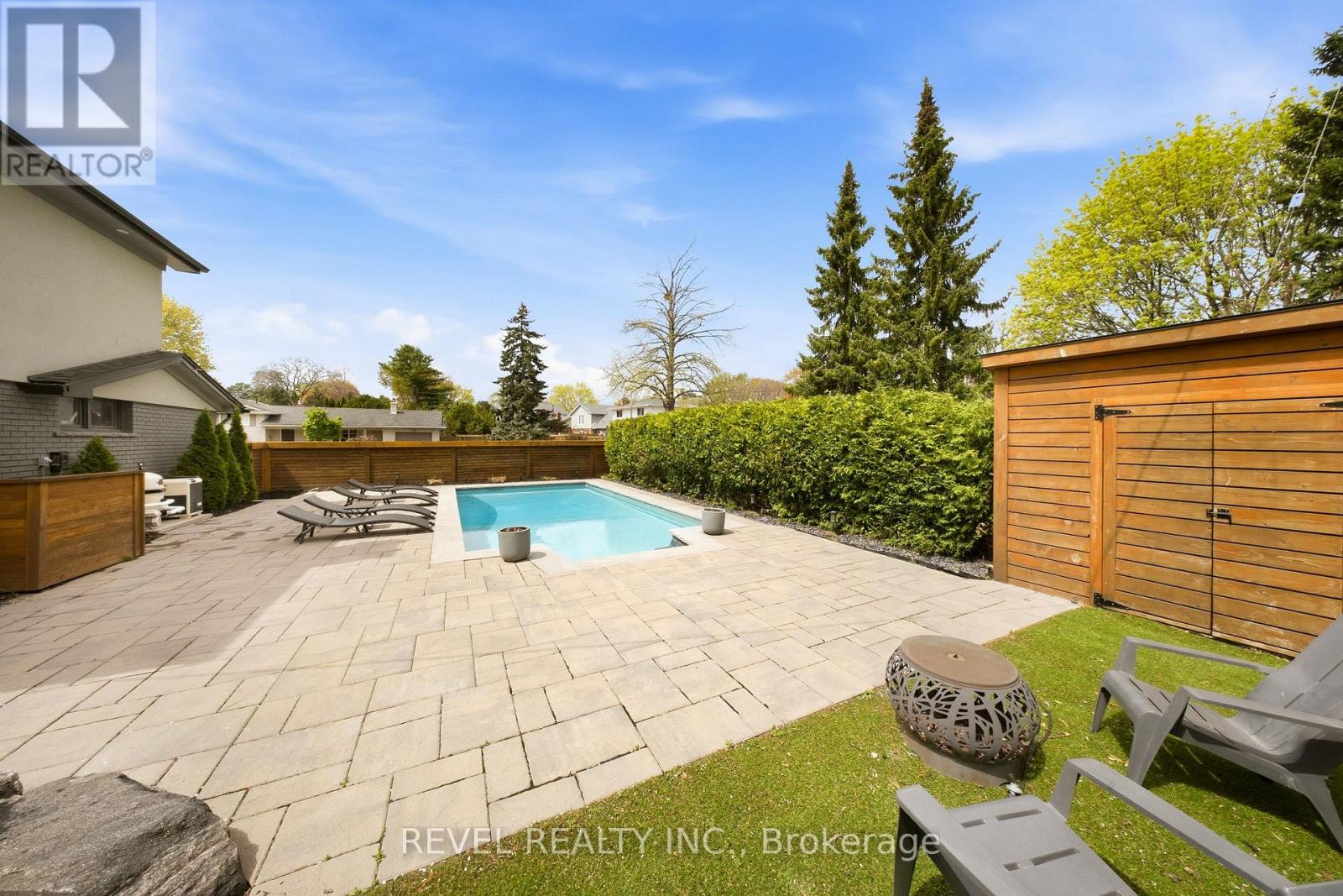 134 Fairwood Place W, Burlington, Ontario  L7T 4B6 - Photo 40 - W13070240