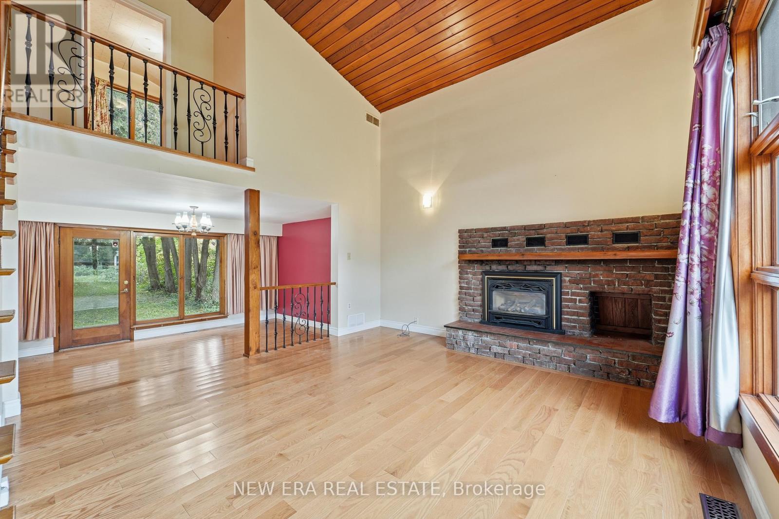 508 Cliffview Road, Pickering, Ontario  L1W 2N9 - Photo 6 - E13105200
