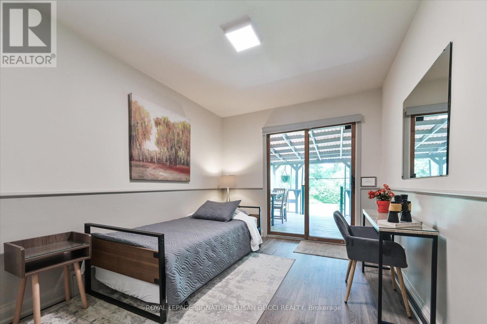 34 Ferris Road, Toronto, Ontario  M4B 1G3 - Photo 14 - E13105258