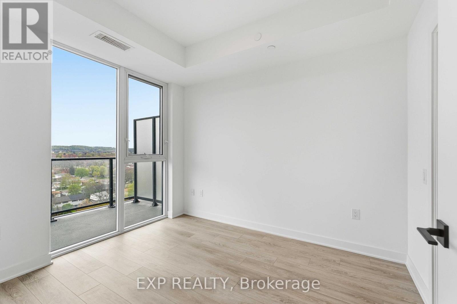 1017 - 2782 Barton Street E, Hamilton, Ontario  L8E 2J8 - Photo 12 - X13059118