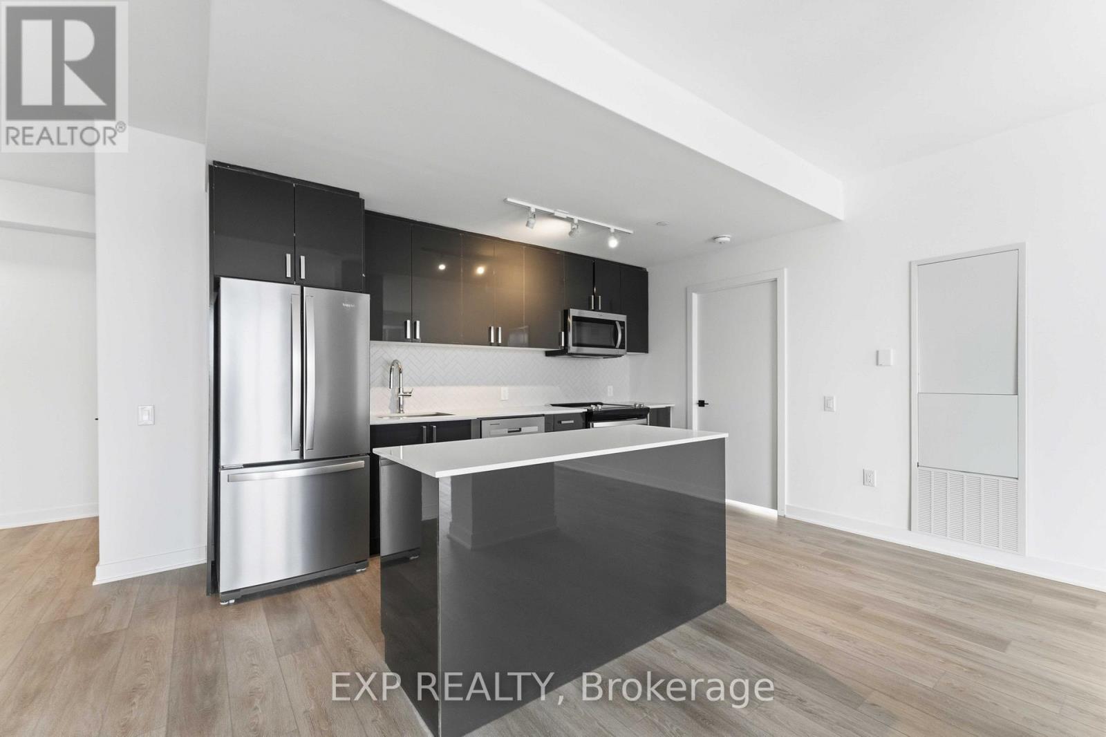 1017 - 2782 Barton Street E, Hamilton, Ontario  L8E 2J8 - Photo 8 - X13059118