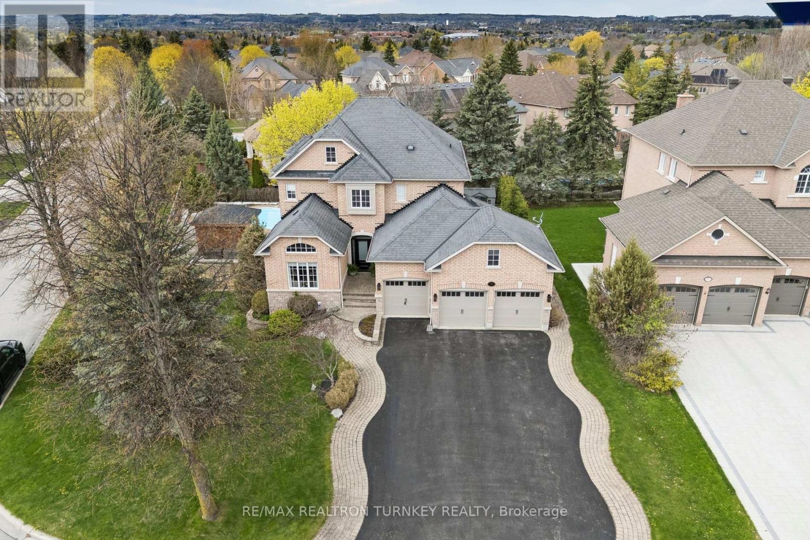 778 Quantra Crescent, Newmarket, Ontario  L3X 1M9 - Photo 45 - N13105104