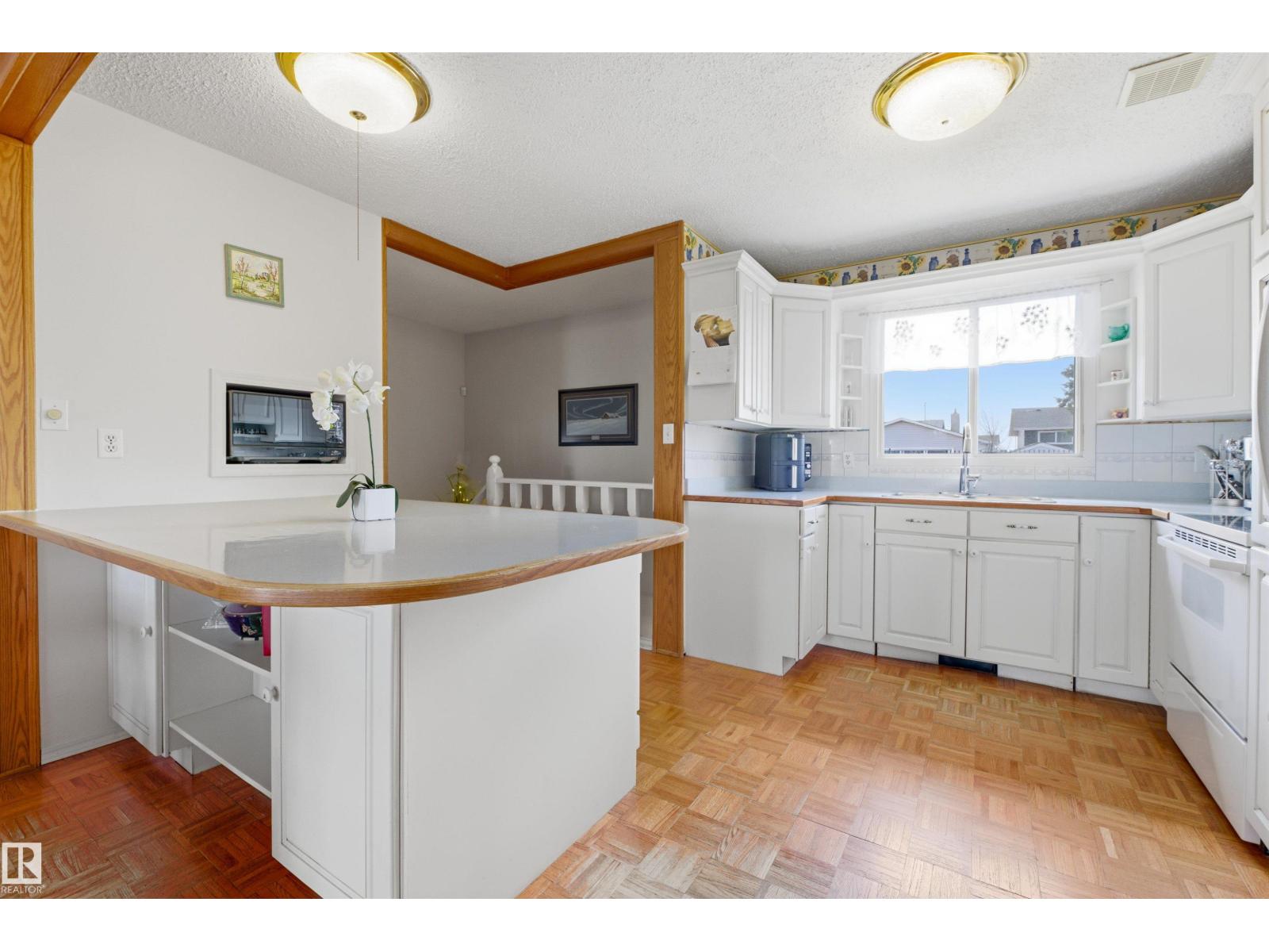 5012 45 St, Lamont, Alberta  T0B 2R0 - Photo 9 - E4486694