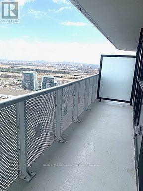 3901 - 225 Commerce Street, Vaughan (Vaughan Corporate Centre), Ontario  L4K 0R1 - Photo 10 - N13105120