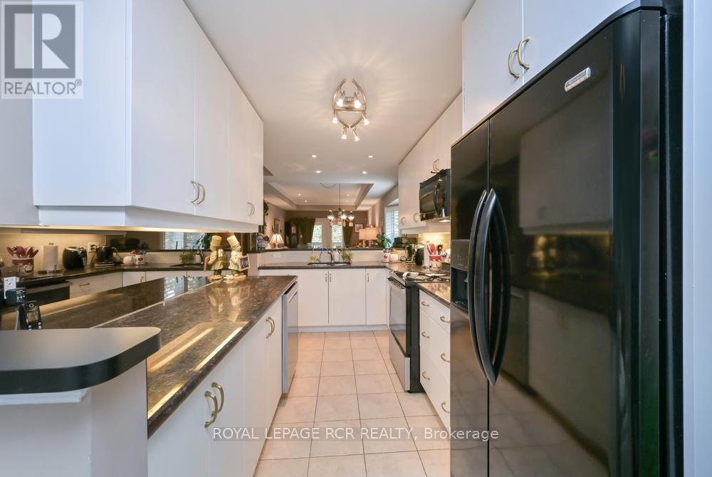 39 Via Vistana Road, New Tecumseth, Ontario  L9R 0C5 - Photo 6 - N13105144