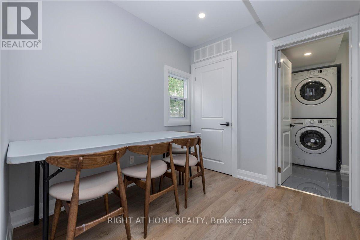 241 Rockaway Beach Place, Innisfil, Ontario  L0L 1K0 - Photo 12 - N13105148