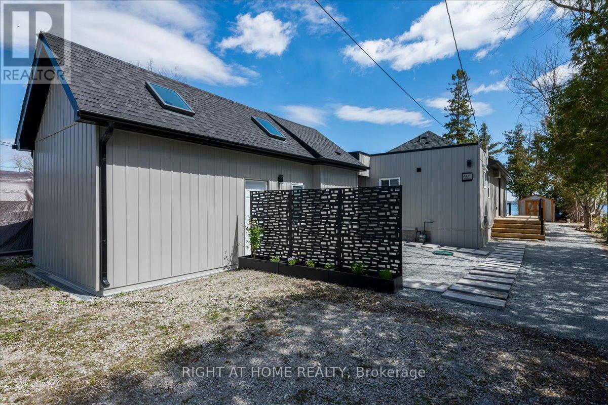 241 Rockaway Beach Place, Innisfil, Ontario  L0L 1K0 - Photo 41 - N13105148