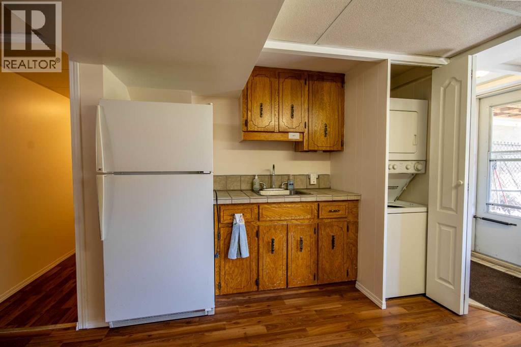 209 2 Street NE, Sundre, Alberta  T0M 1X0 - Photo 30 - A2305673