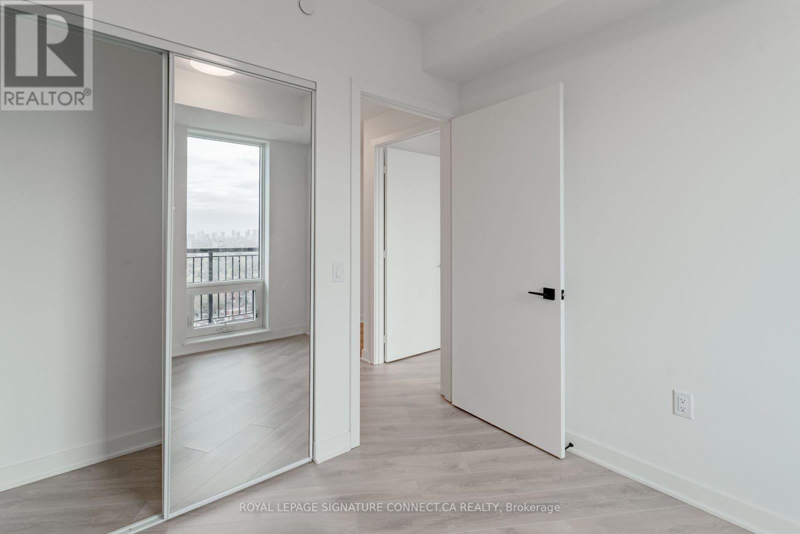 1607 - 1185 Dupont Street, Toronto, Ontario  M6H 0G5 - Photo 15 - W13105108