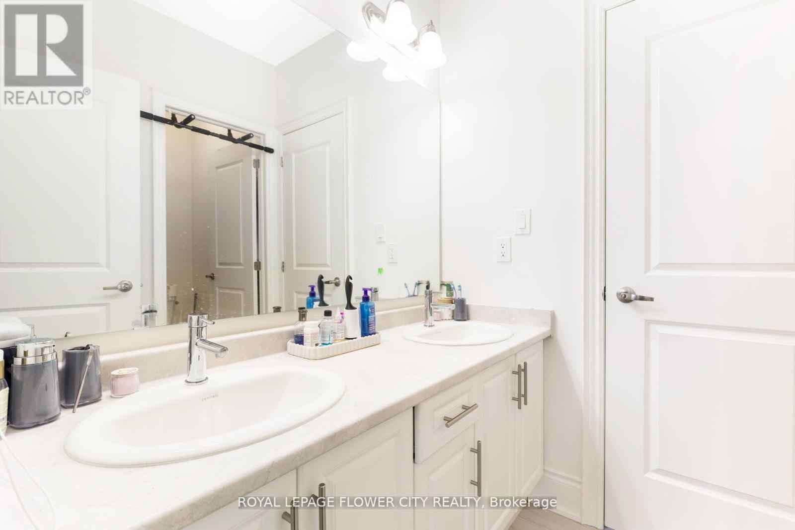 48 James Walker Avenue, Caledon, Ontario  L7C 4M8 - Photo 39 - W13105168