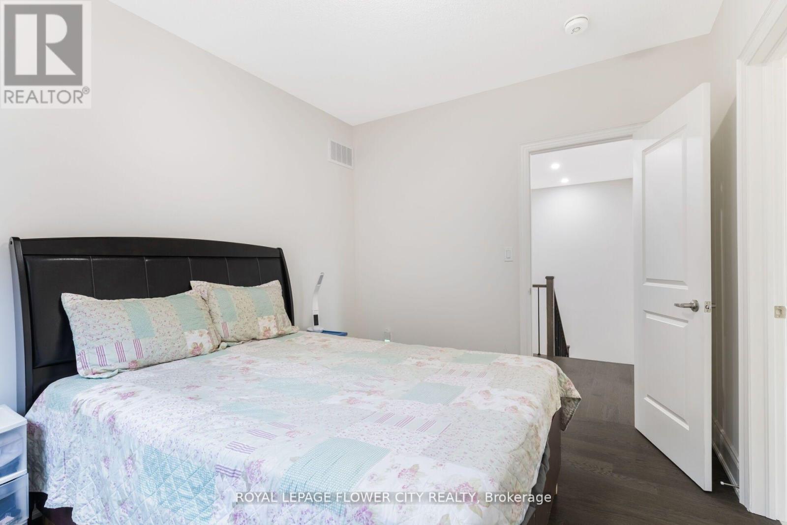 48 James Walker Avenue, Caledon, Ontario  L7C 4M8 - Photo 42 - W13105168