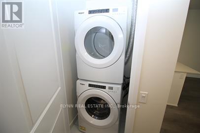 1210 - 65 Watergarden Drive, Mississauga, Ontario  L5R 0G9 - Photo 10 - W13105208