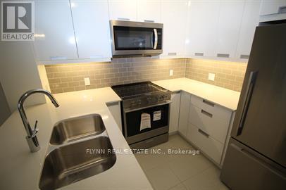 1210 - 65 Watergarden Drive, Mississauga, Ontario  L5R 0G9 - Photo 4 - W13105208