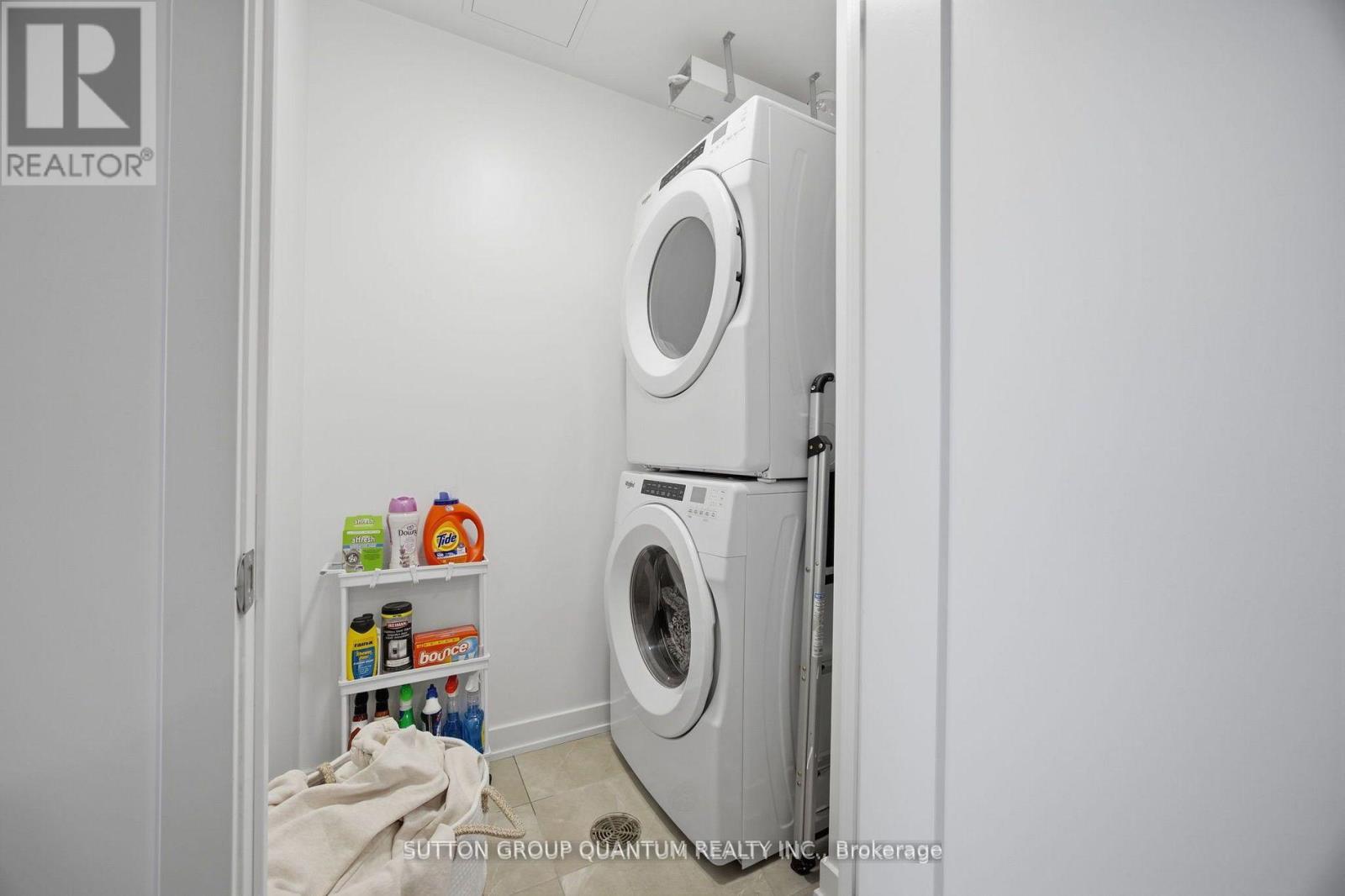 1903 - 1035 Southdown Road, Mississauga, Ontario  L5J 0A2 - Photo 25 - W13105262