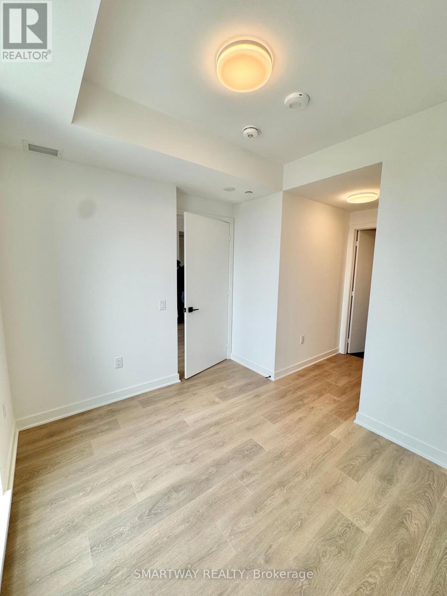 2409 - 1185 Dupont Street, Toronto, Ontario  M6H 0G5 - Photo 13 - W13105282