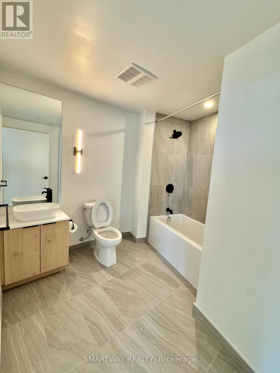 2409 - 1185 Dupont Street, Toronto, Ontario  M6H 0G5 - Photo 17 - W13105282
