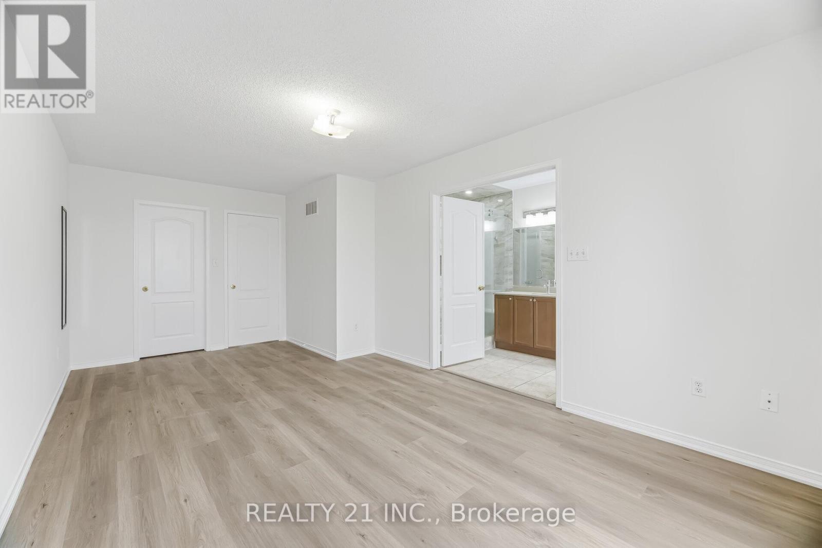 76 Sweet Clover Crescent, Brampton, Ontario  L6R 2Z9 - Photo 23 - W13105326