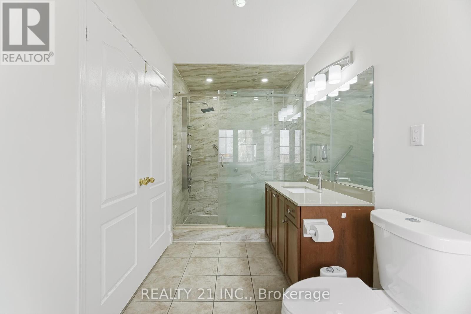 76 Sweet Clover Crescent, Brampton, Ontario  L6R 2Z9 - Photo 26 - W13105326