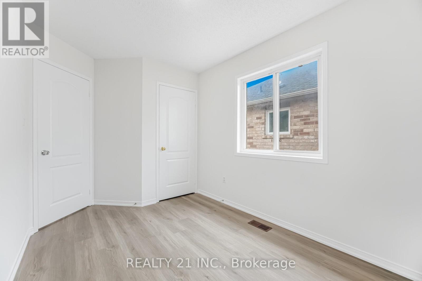 76 Sweet Clover Crescent, Brampton, Ontario  L6R 2Z9 - Photo 29 - W13105326