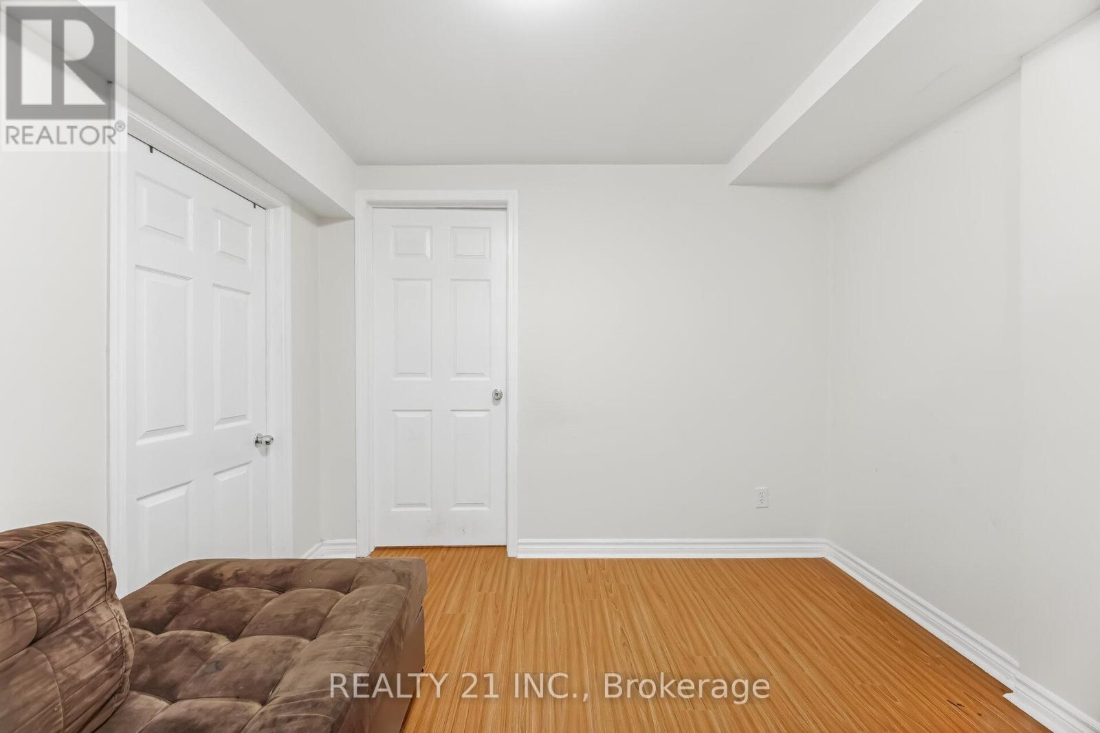 76 Sweet Clover Crescent, Brampton, Ontario  L6R 2Z9 - Photo 37 - W13105326