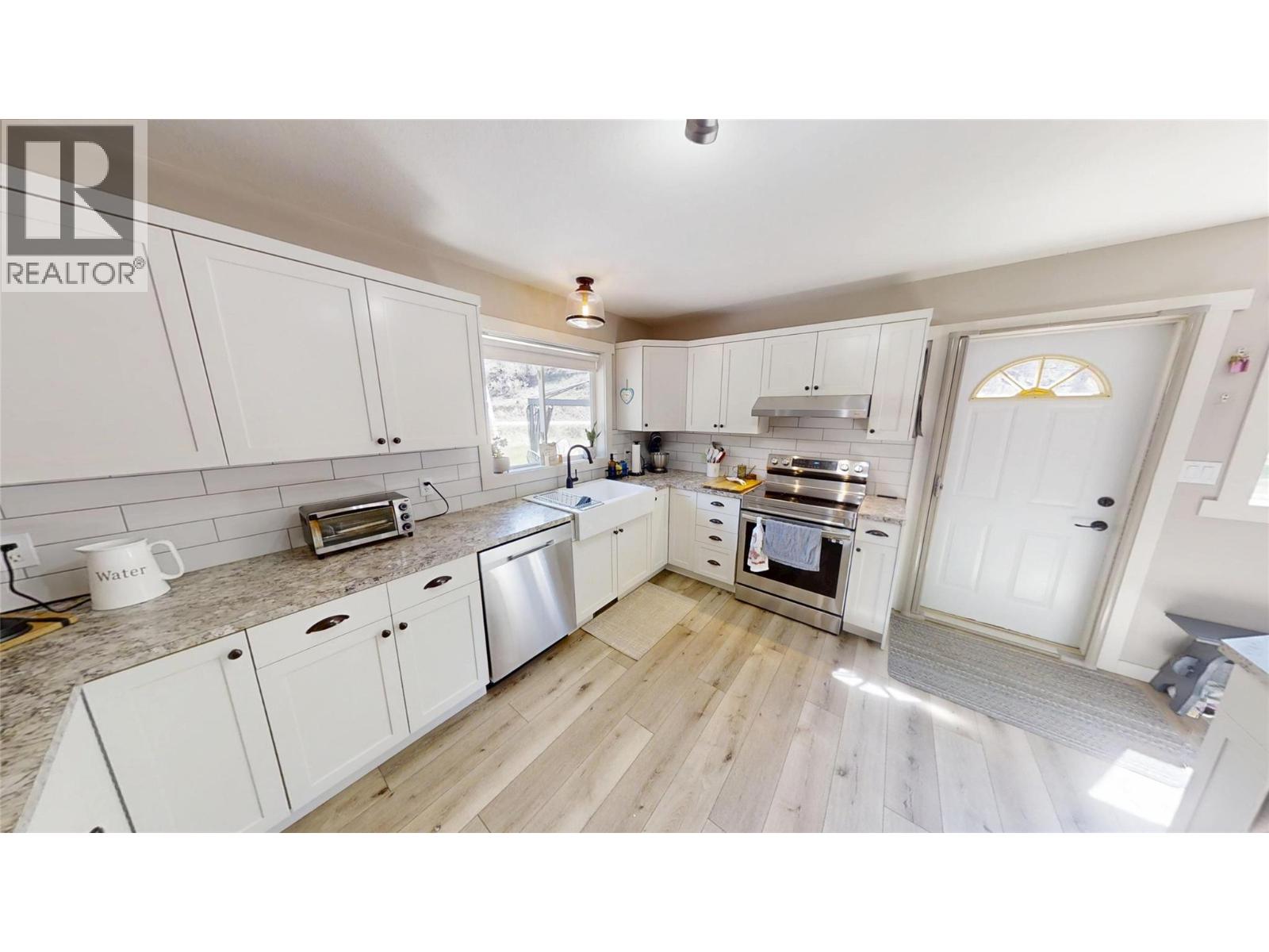 4206 Coy Road, Invermere, British Columbia  V0A 1K4 - Photo 17 - 10386578