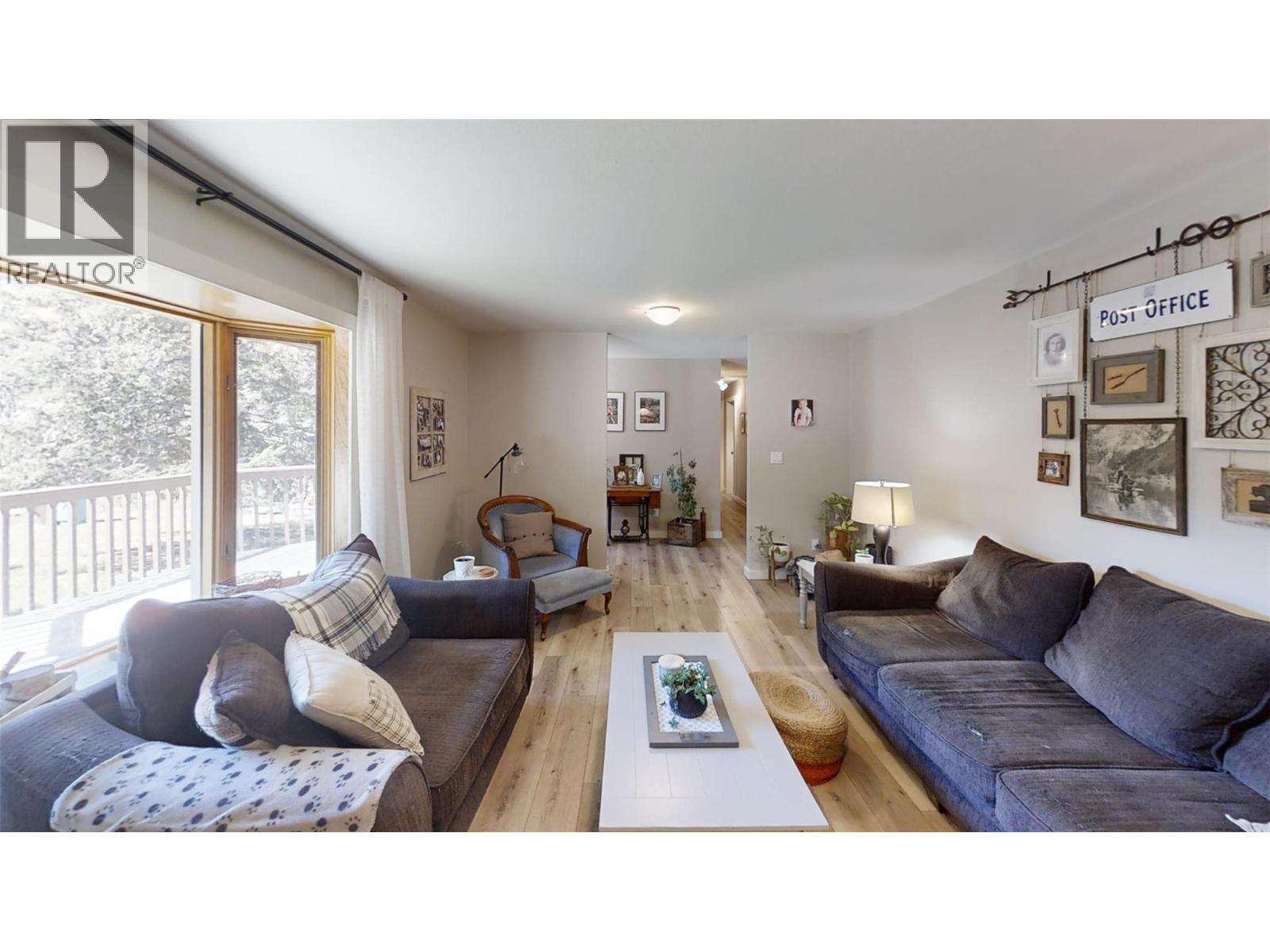 4206 Coy Road, Invermere, British Columbia  V0A 1K4 - Photo 8 - 10386578
