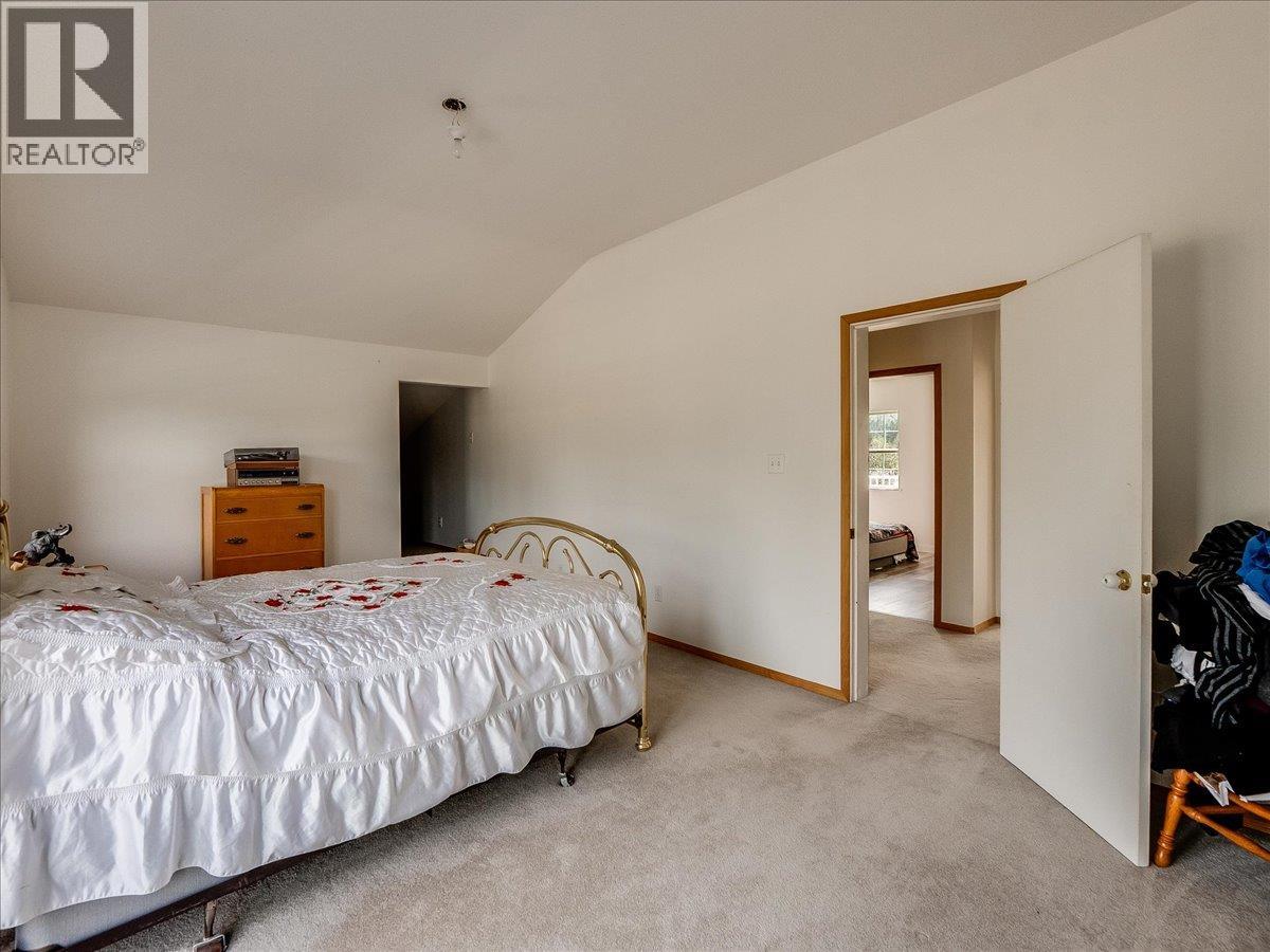 786 Prairie Road, Castlegar, British Columbia  V1N 4K6 - Photo 33 - 10386343