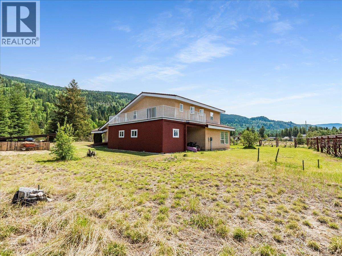 786 Prairie Road, Castlegar, British Columbia  V1N 4K6 - Photo 70 - 10386343