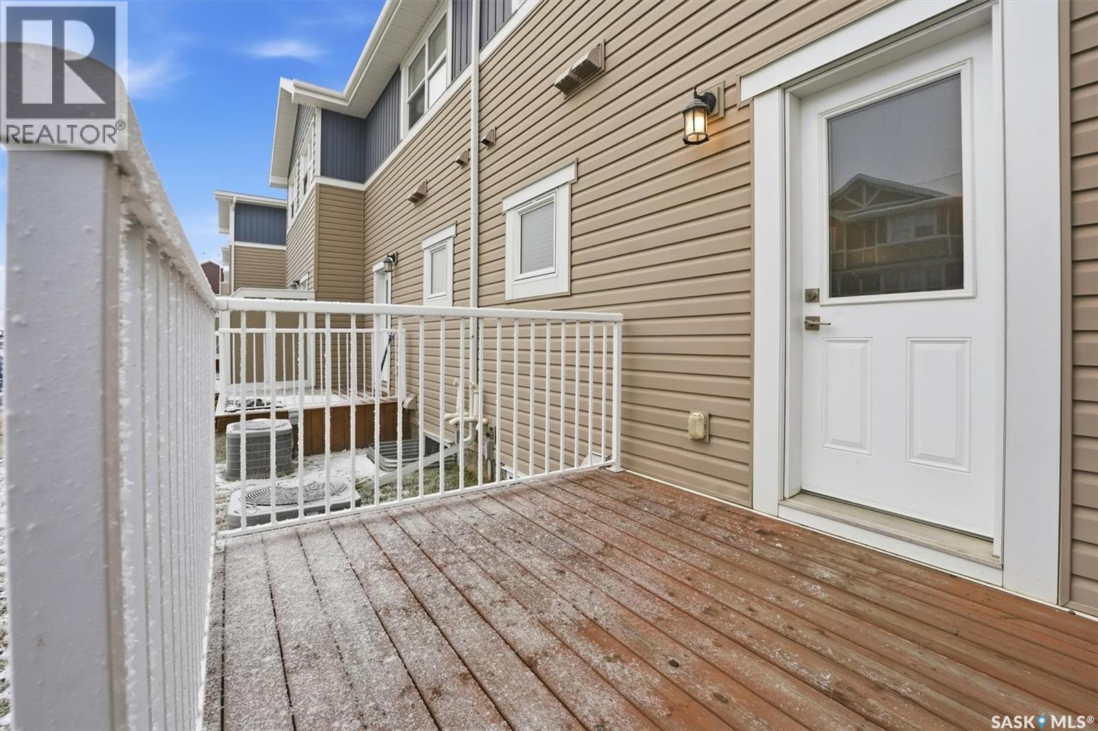 1216 Pringle Way, Saskatoon, Saskatchewan  S7T 0X5 - Photo 30 - SK033036
