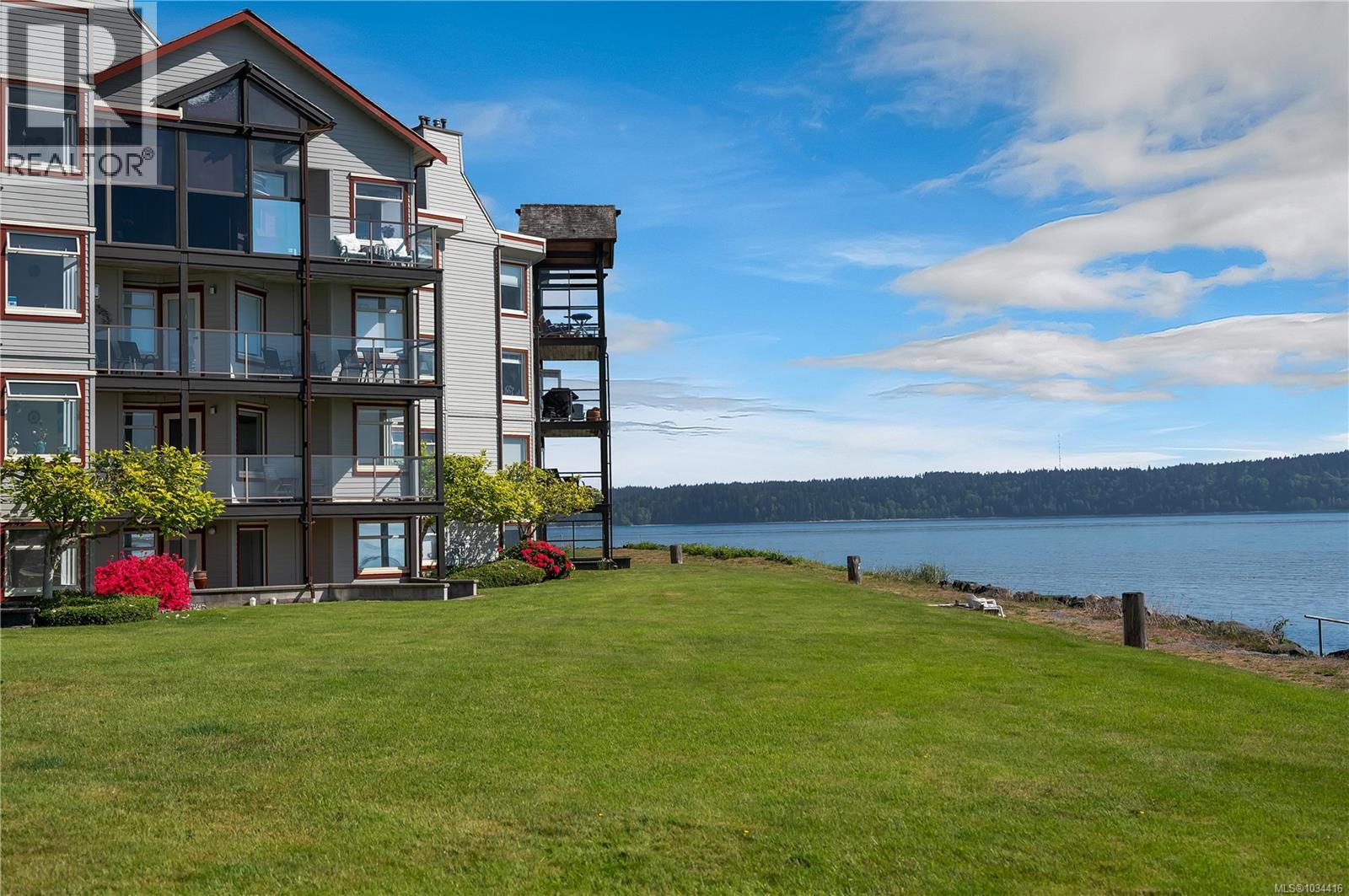 3206 27 Island Hwy S, Campbell River, British Columbia  V9W 1A3 - Photo 4 - 1034416