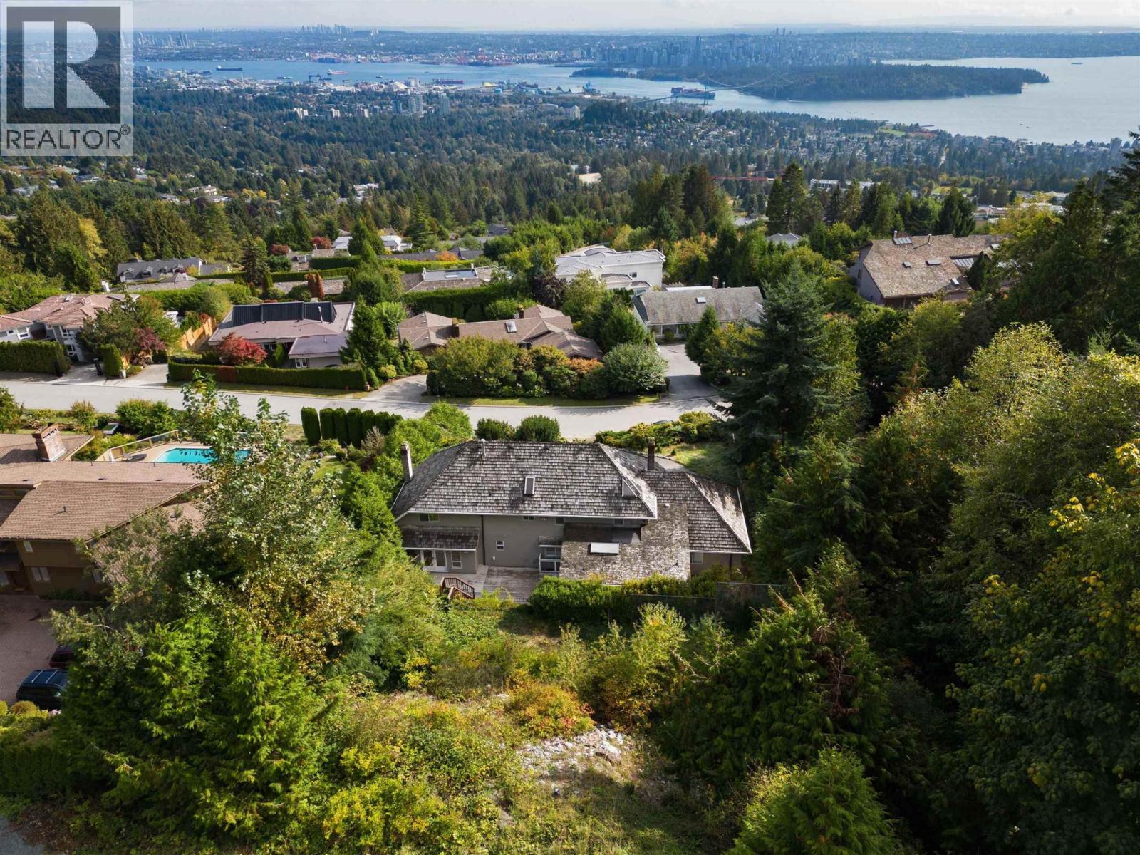 1565 Vinson Creek Road, West Vancouver, British Columbia  V7S 2Y4 - Photo 31 - R3121207