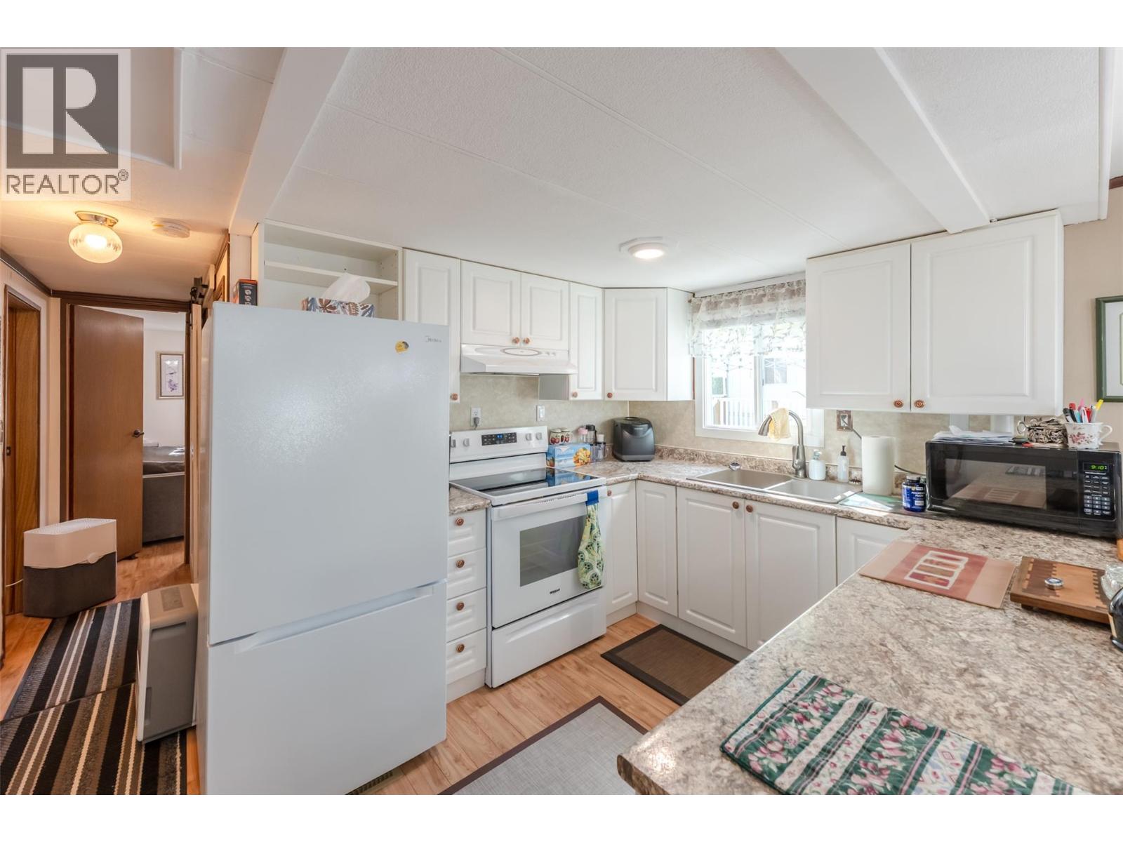 197 Dauphin Avenue Unit# 26, Penticton, British Columbia  V2A 3S3 - Photo 11 - 10386557