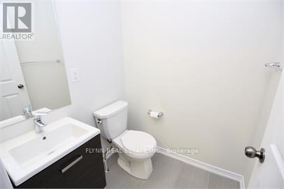 7678 Buckeye Crescent, Niagara Falls, Ontario  L2H 0P2 - Photo 2 - X13105100