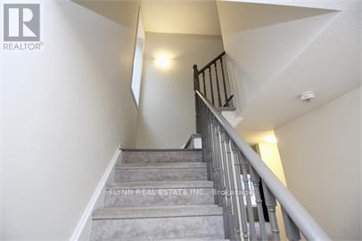7678 Buckeye Crescent, Niagara Falls, Ontario  L2H 0P2 - Photo 6 - X13105100