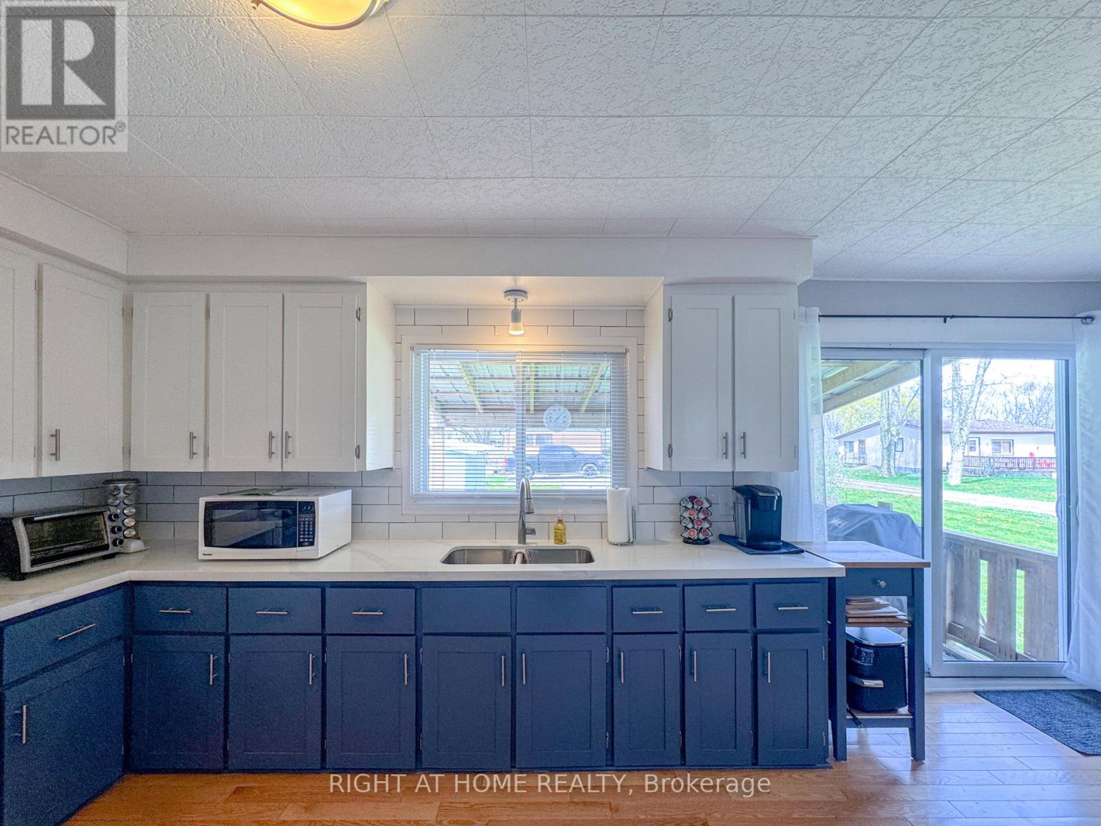 21 Lakeview Lane, Haldimand, Ontario  N0A 1P0 - Photo 17 - X13105272