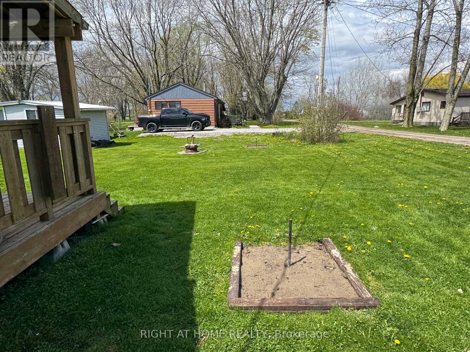 21 Lakeview Lane, Haldimand, Ontario  N0A 1P0 - Photo 35 - X13105272