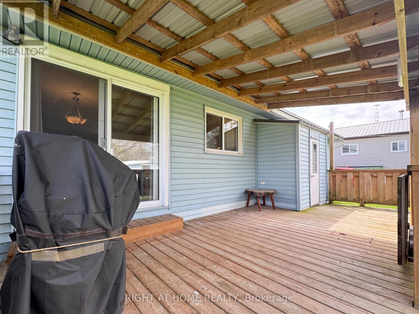 21 Lakeview Lane, Haldimand, Ontario  N0A 1P0 - Photo 37 - X13105272
