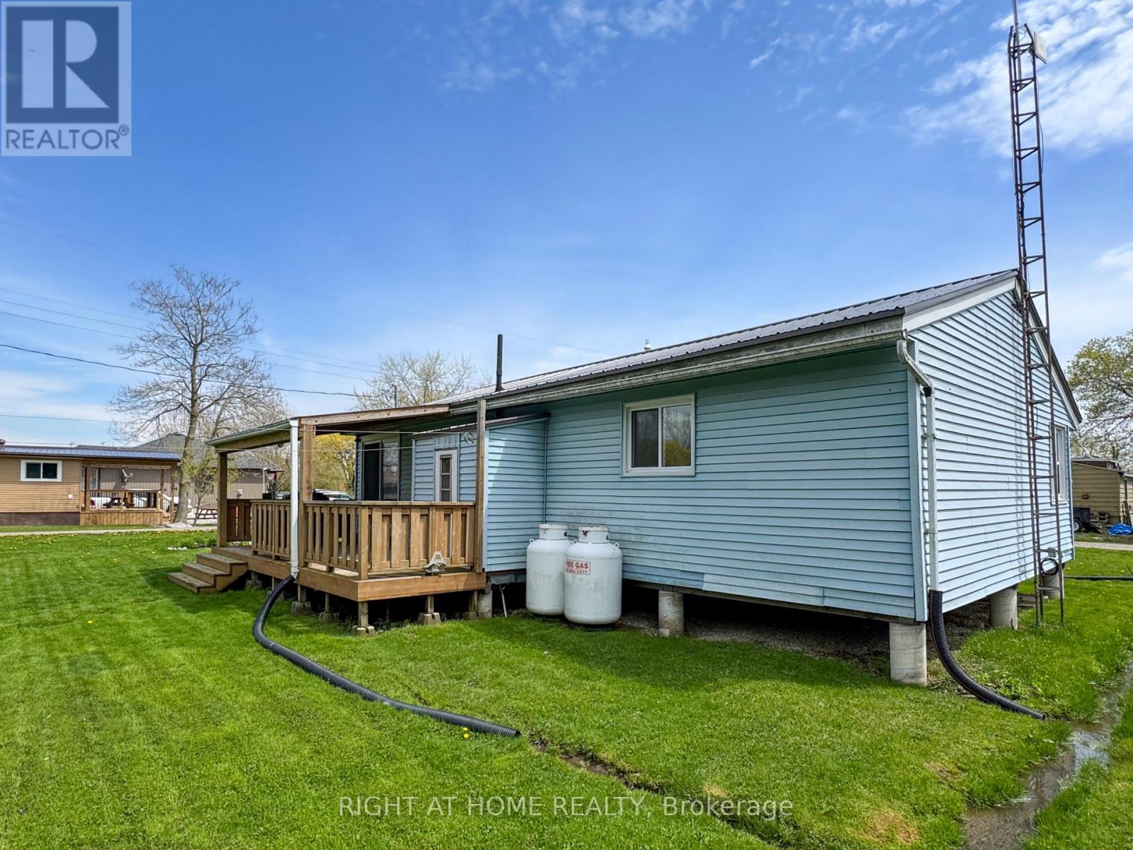 21 Lakeview Lane, Haldimand, Ontario  N0A 1P0 - Photo 41 - X13105272
