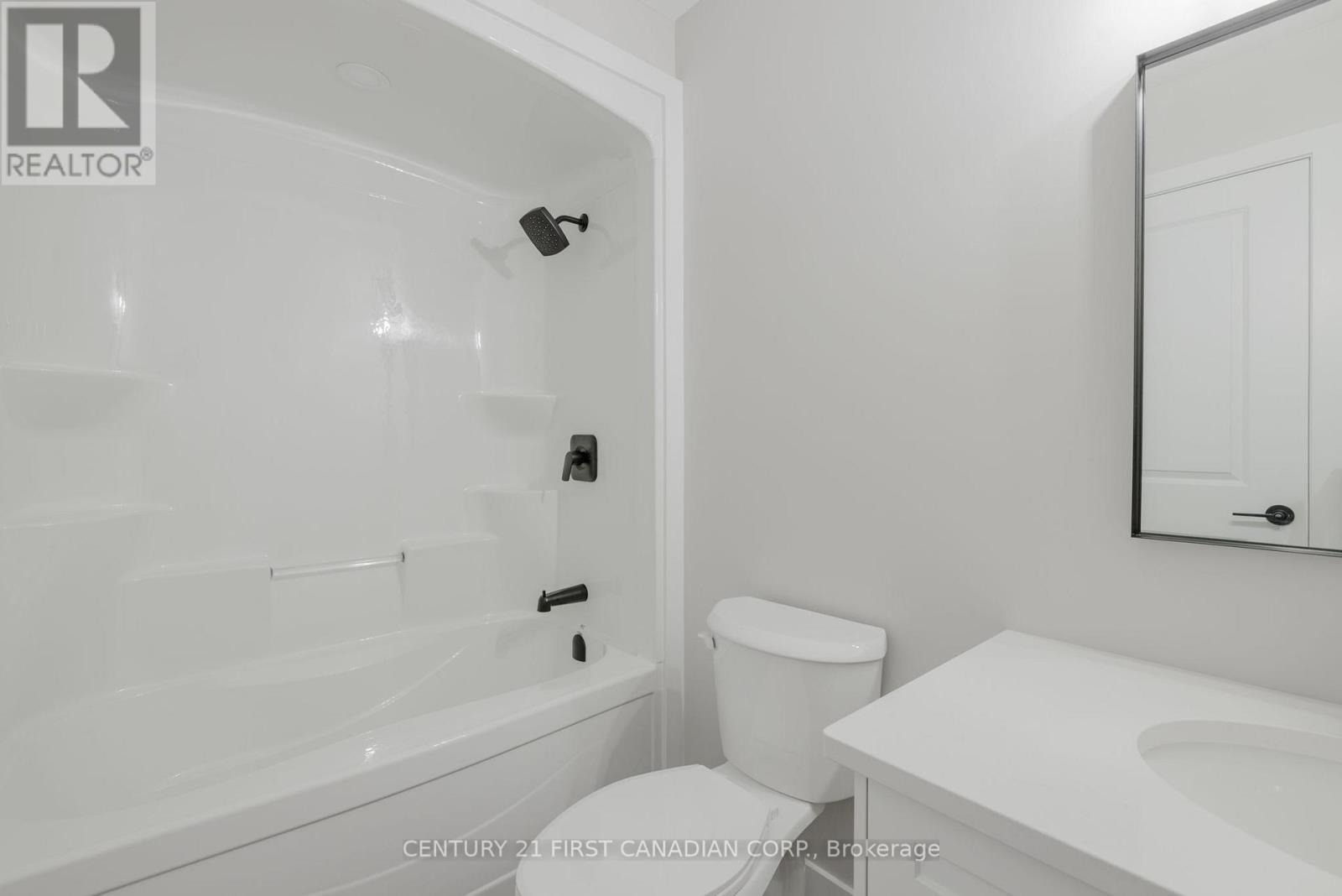 107 Victoria Street E, South Huron, Ontario  N0M 1M0 - Photo 30 - X13105406