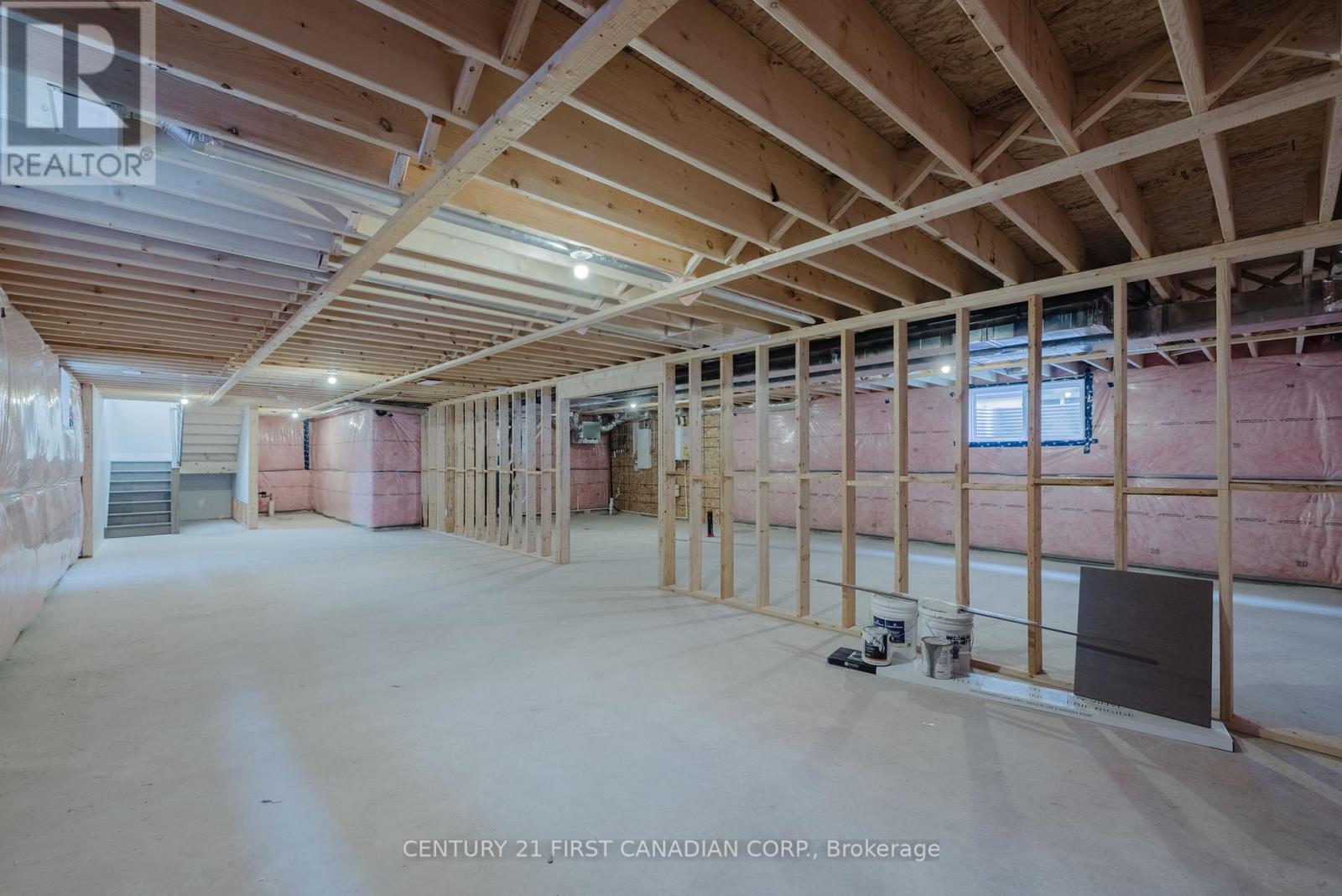 107 Victoria Street E, South Huron, Ontario  N0M 1M0 - Photo 31 - X13105406