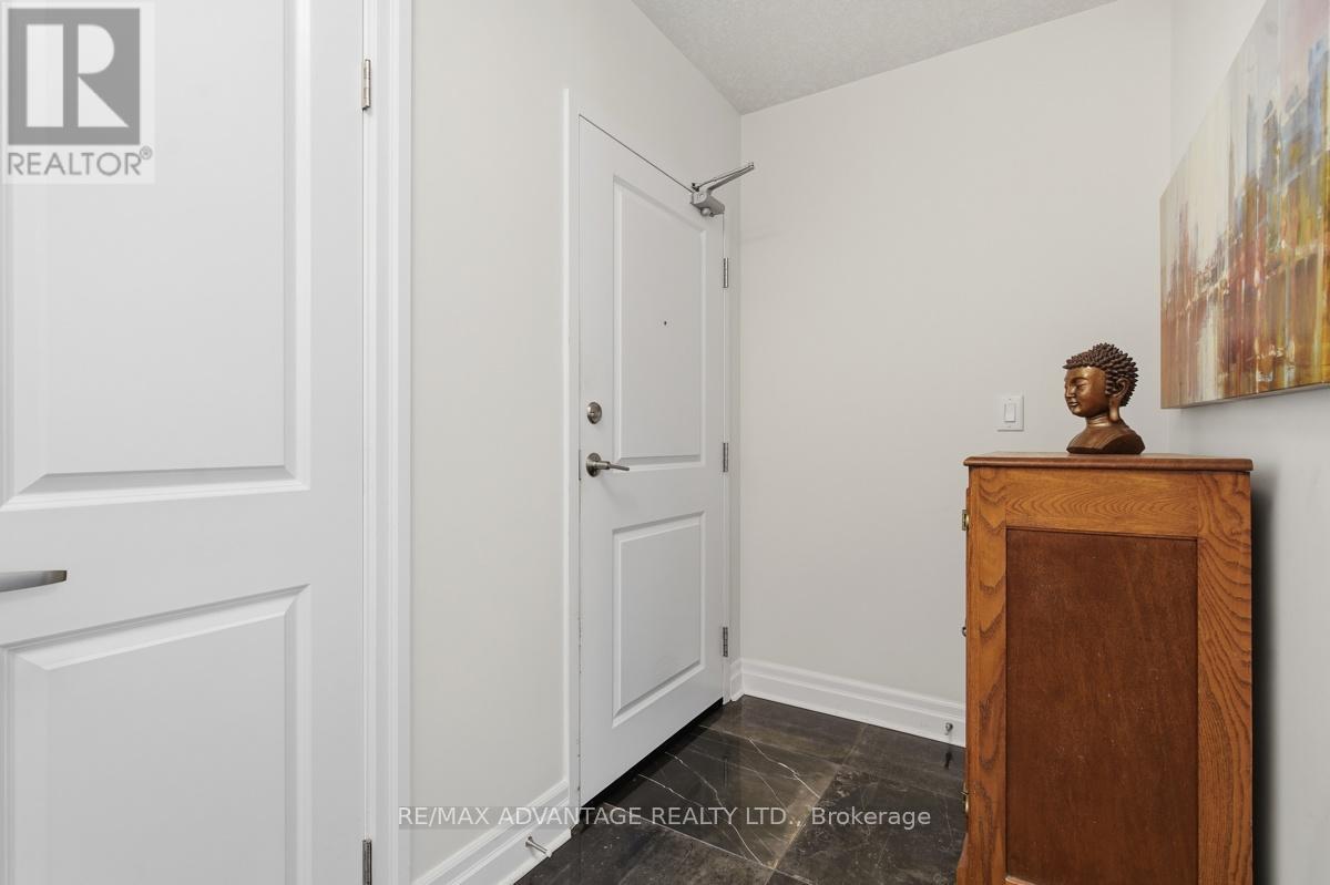 204 - 240 Villagewalk Boulevard, London North, Ontario  N6G 0P6 - Photo 6 - X13104506