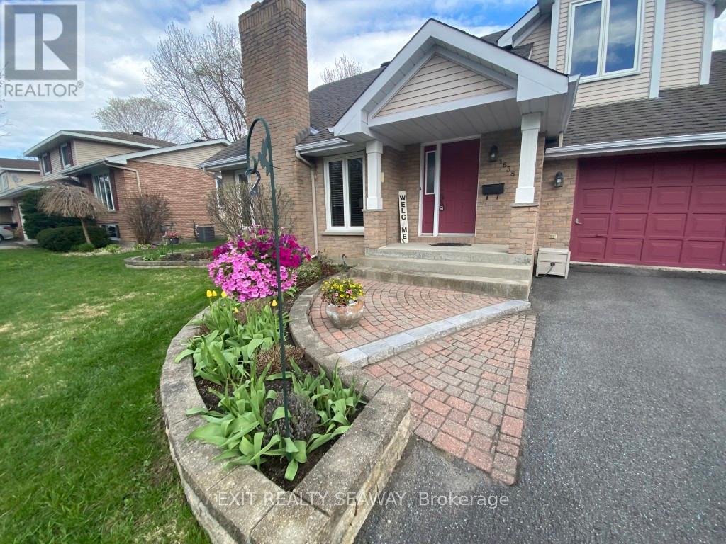 1638 BLAKELY DRIVE, Cornwall, Ontario