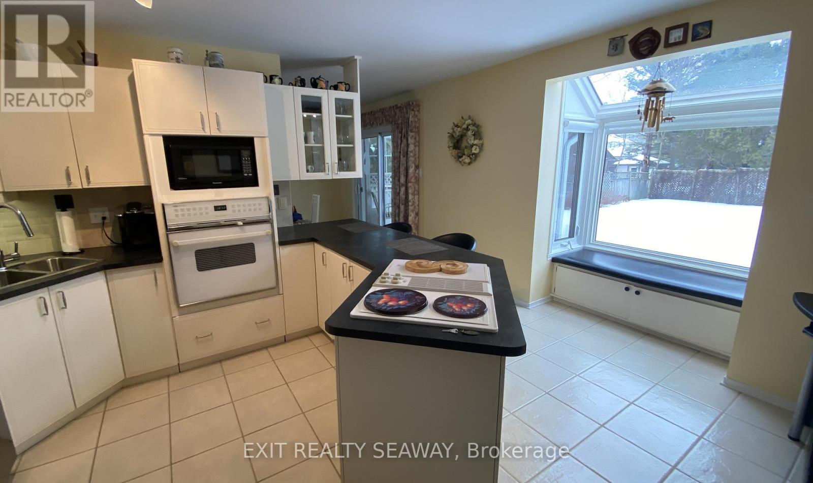 1638 Blakely Drive, Cornwall, Ontario  K6J 5L3 - Photo 8 - X12796336