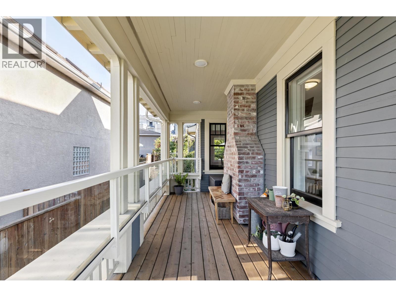 1 & 2 244 E 5th Street, North Vancouver, British Columbia  V7L 1L7 - Photo 31 - R3121475