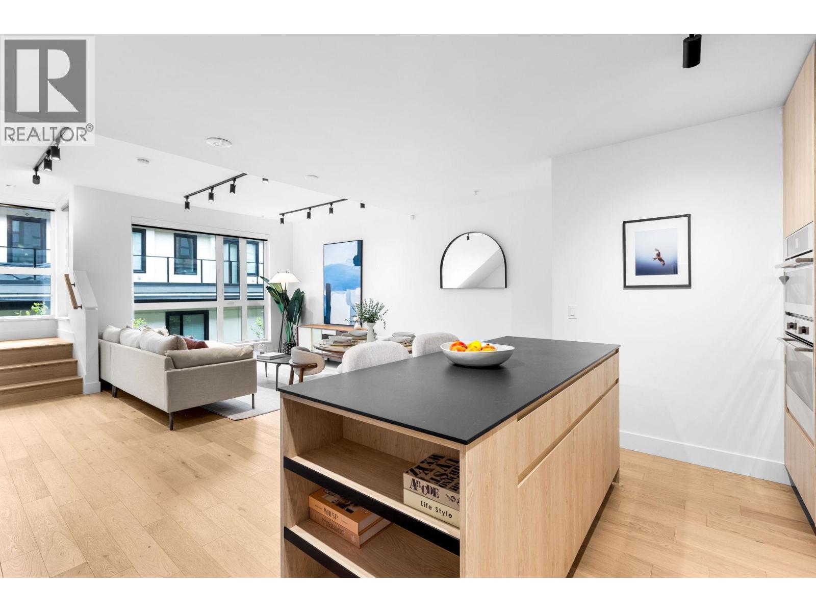 3956 Dumfries Street, Vancouver, British Columbia  V5N 0J1 - Photo 11 - R3121487