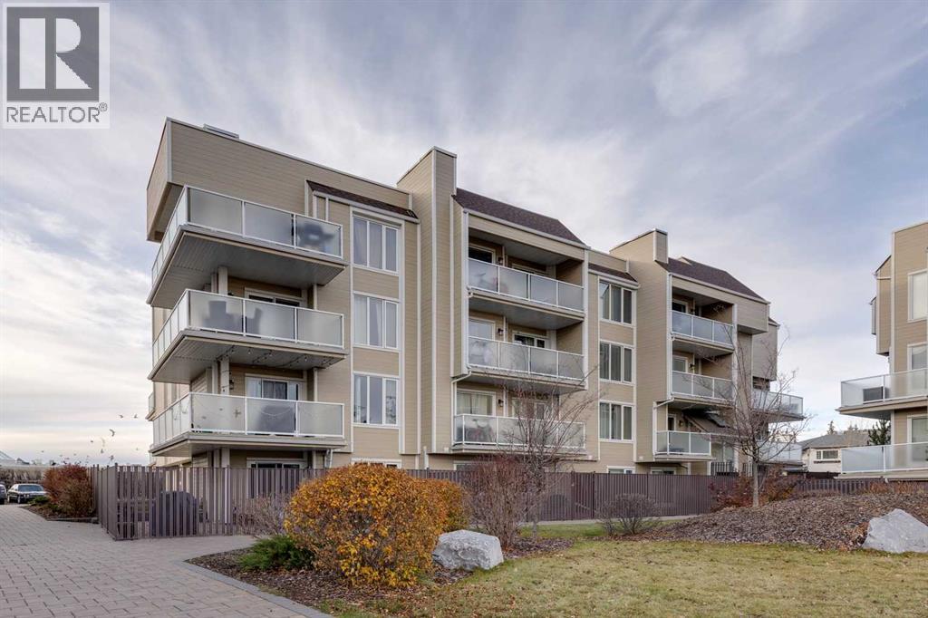 206, 3737 42 Street NW, Calgary, Alberta  T3A 2M8 - Photo 1 - A2292626