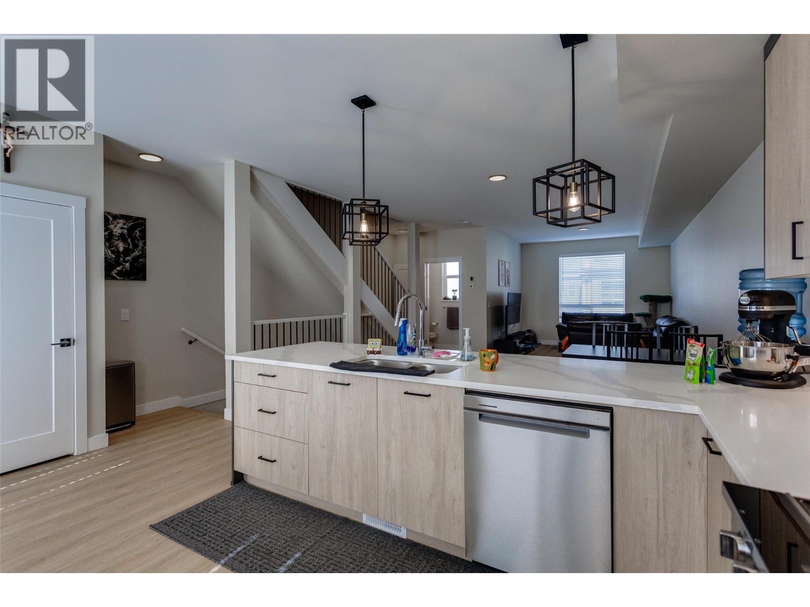 4025 Gellatly Road S Unit# 172, West Kelowna, British Columbia  V4T 0E6 - Photo 8 - 10384613